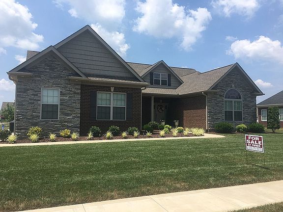 2nd image of 1331 Beaumont Dr