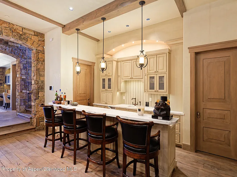 465 Thunderbowl Ln — Photo 29