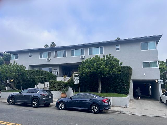 1st image of 1746 Grevelia St APT I