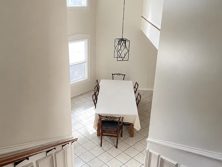 Light-flooded stairway & dining area (loft oversees dining area