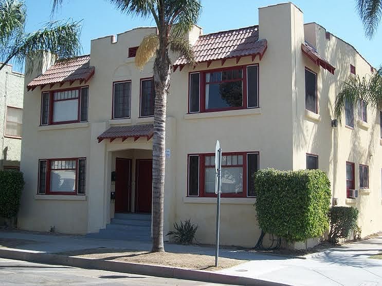 1st image of 252 Cerritos Ave