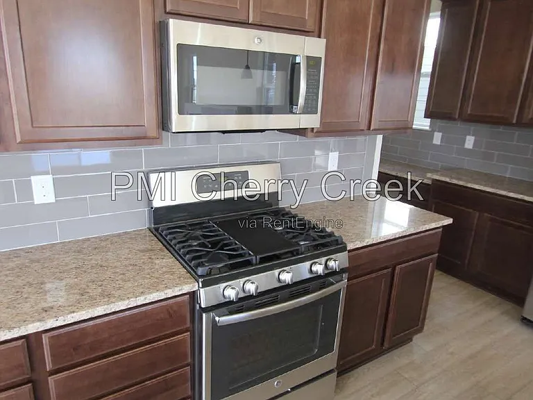 3324 Youngheart Way — Photo 8