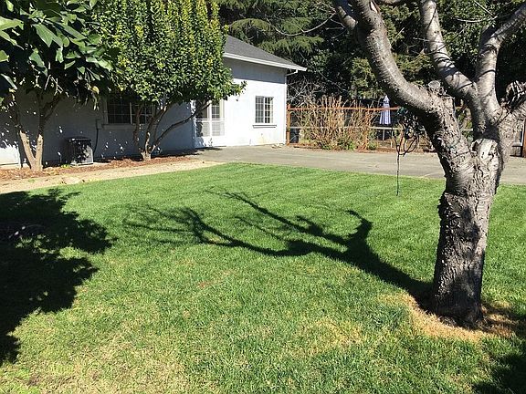 4th image of 1040 Easum Dr