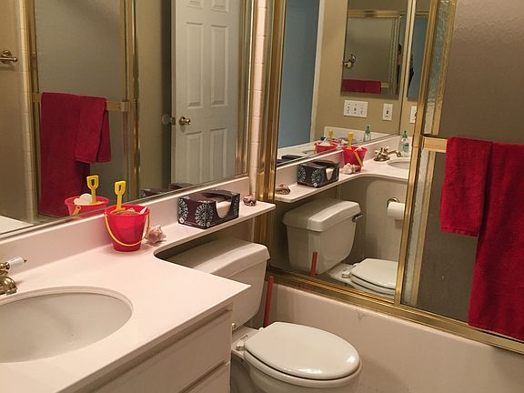 4th image of 1367 Nandina Cir