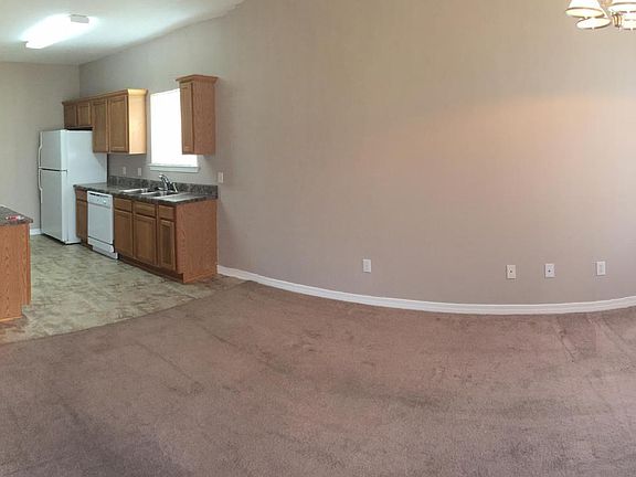 3rd image of 5443 Quail Creek Cir