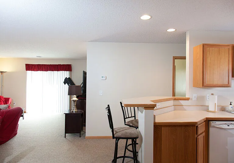 542 Lulu Ln — Photo 8