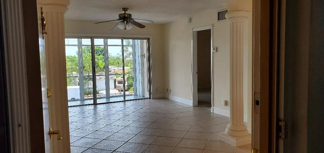 1 bed, 1.0 bath, 600 sqft, $1,600 — Photo 2