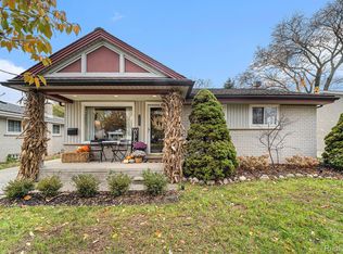 24655 Eton Ave, Dearborn Heights, MI 48125