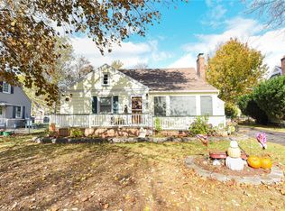 452 Pemberton Rd, Rochester, NY 14622