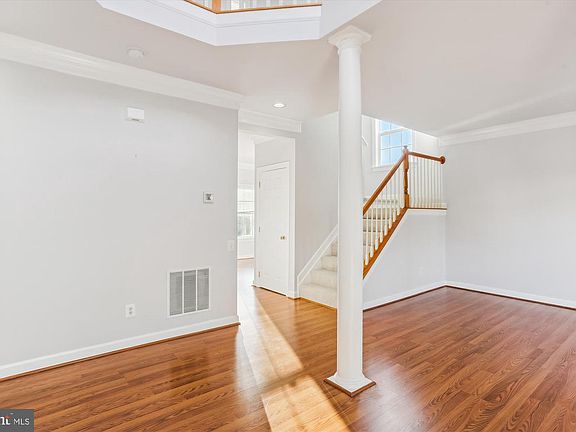 3rd image of 14014 Briarwick St