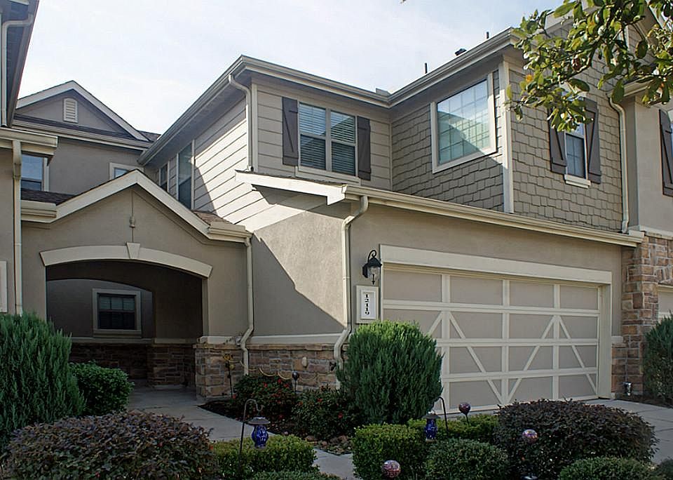 1st image of 12119 Medina Lake Dr
