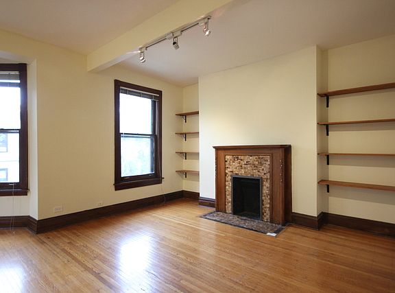 3rd image of 2358 N Cleveland Ave #3