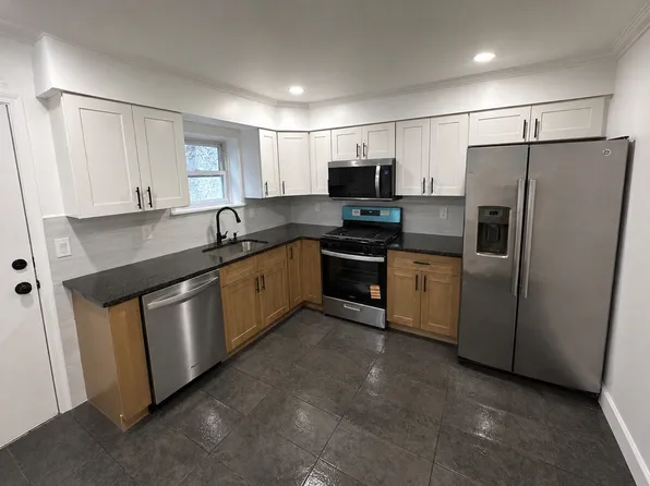2117 E Cumberland St, Philadelphia, PA 19125