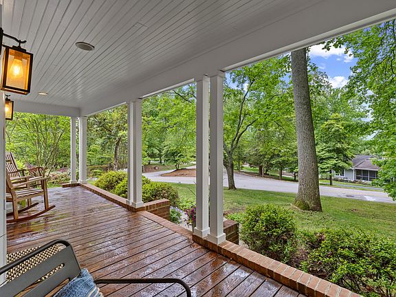 4th image of 2611 Ogleton Rd