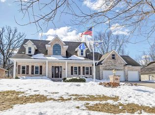 3144 Warm Springs Dr, Green Bay, WI 54311