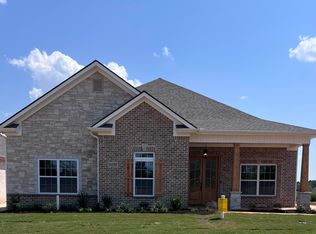 14388 Montcliff Ln, Athens, AL 35611