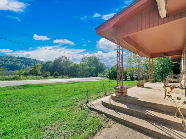 16712 S Highway 71, Winslow, AR 72959