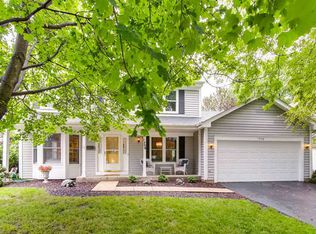 1308 Cherry Dr, Batavia, IL 60510