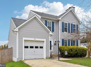 824 Snow Valley Ln, Odenton, MD 21113