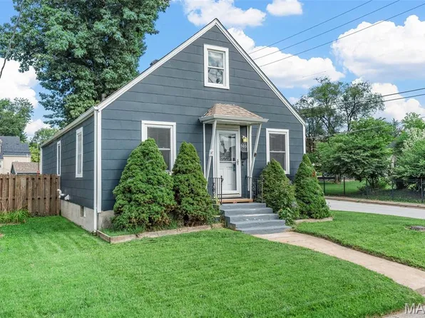 503 S Benton Ave, Saint Charles, MO 63301