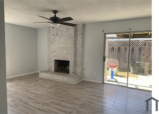 786 McKenzie Ave — Photo 7