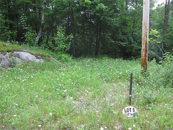 2nd image of 417 Woodworth Lake Rd