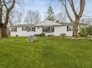 17 Vail Rd, Poughkeepsie, NY 12603