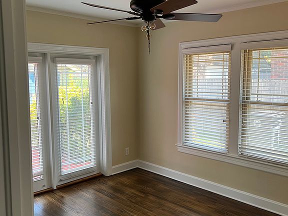 3rd image of 1539 S Florence Pl
