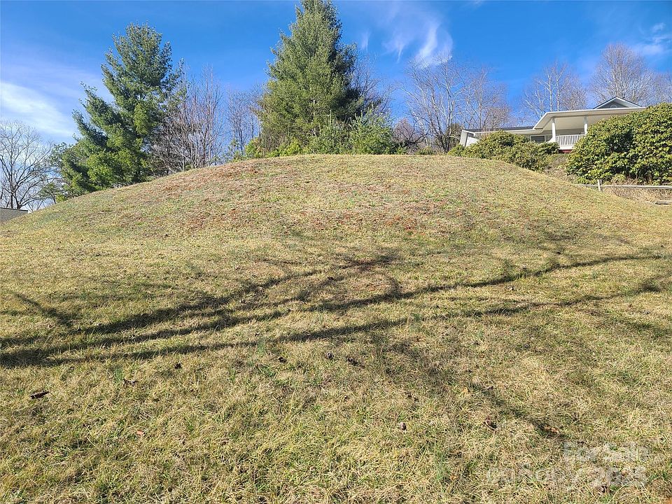 2nd image of 179 Clearview Dr