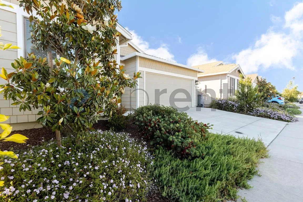 Building Photo - 5673 Cobbler Ln