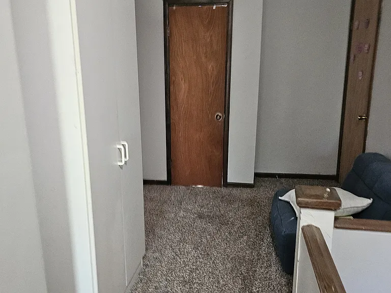 348 S College St — Photo 10