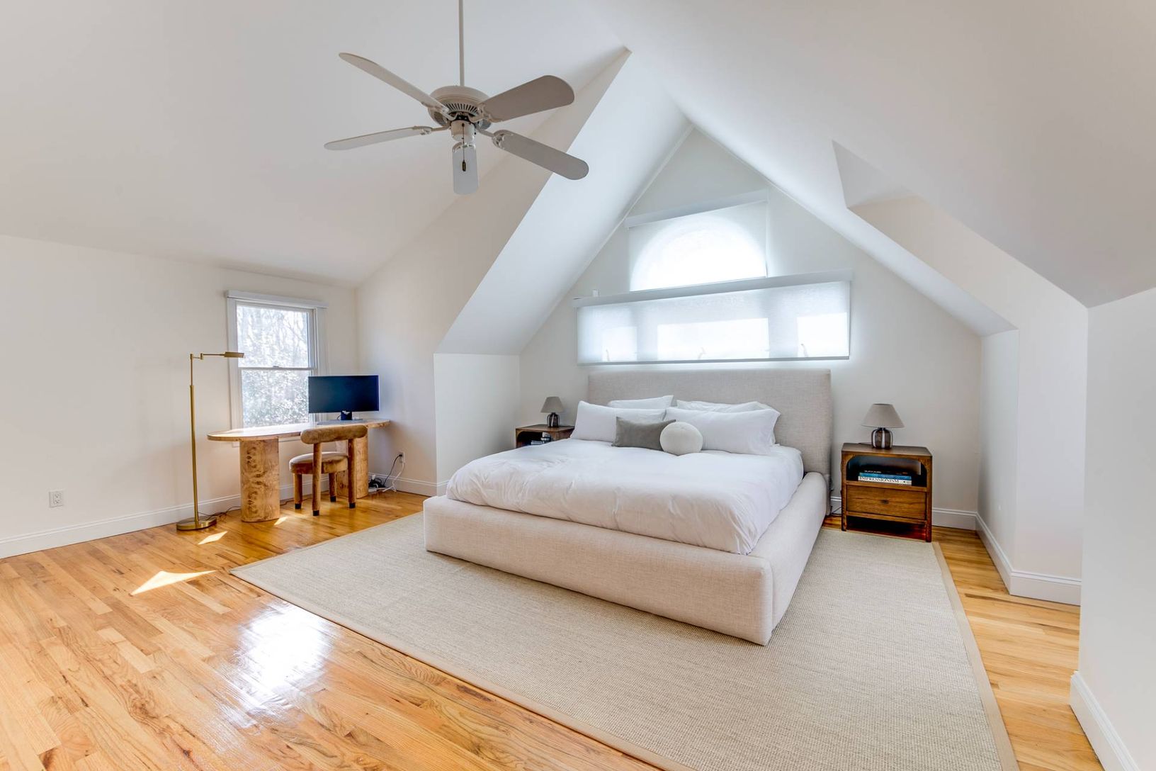  LARGE GUEST SUITE