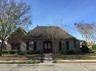 123 Thacker Dr, Houma, LA 70360