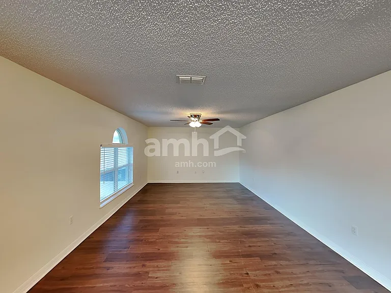 5523 Ashleigh Park Dr — Photo 5