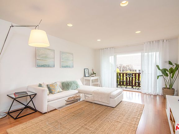 3rd image of 1255 10th St Unit 306