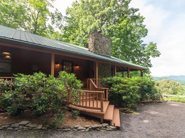 1424 Dowdle Mountain Rd, Franklin, NC 28734