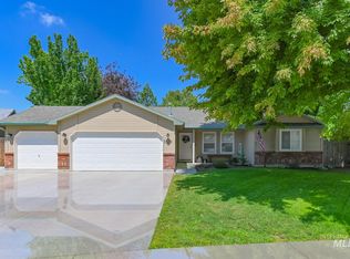 3530 W Town Creek Dr, Meridian, ID 83642
