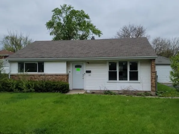 62 Sauk Trl, Park Forest, IL 60466
