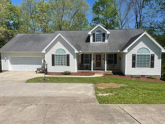 5th image of 103 Grant Dr