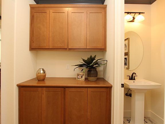 3rd image of 947 Oceano Ct #15-13