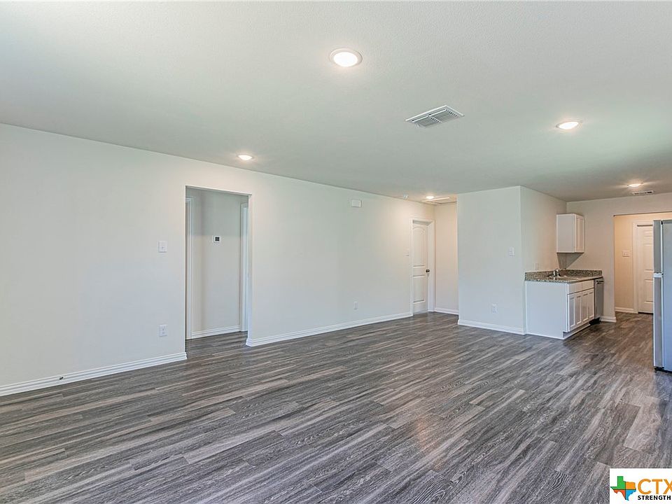 821 S 16th St, Temple, TX 76501 Zillow