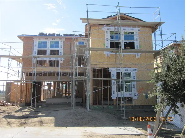 2998 Calgary, Ontario, CA 91761