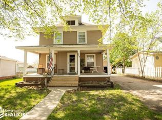 610 E McGregor St, Algona, IA 50511
