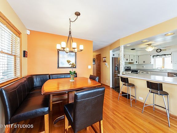 5th image of 8023 N Ozanam Ave