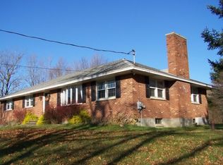 193 Fogarty Rd, Troy, NY 12182