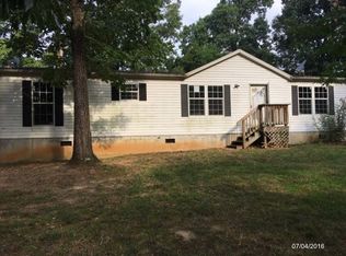 634 Sam Martin Rd, Dandridge, TN 37725