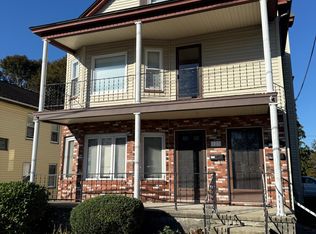 125 Brookline St #2, Worcester, MA 01603