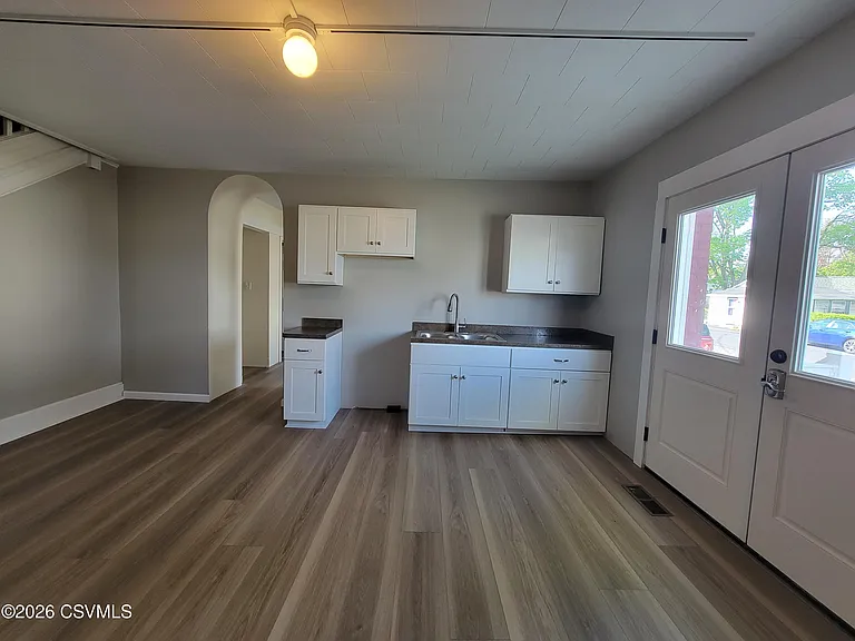 1845 N Susquehanna Trl #D — Photo 2