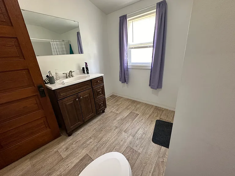 1825 1st St SW #2 — Photo 9