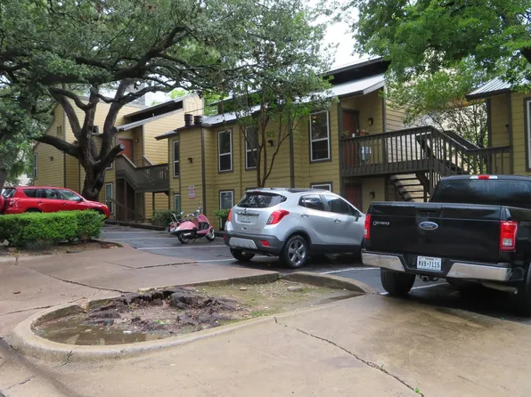 1000 W 26th St APT 217, Austin, TX 78705